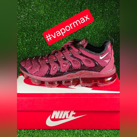 Nike Other - Nike Air Max  VaporMax Plus Burgundy Black Men  Sneakers